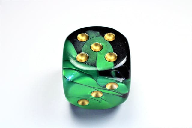 Chessex | 50mm d6 | Acrylic | Gemini Black-Green/gold (CHX DG5039)