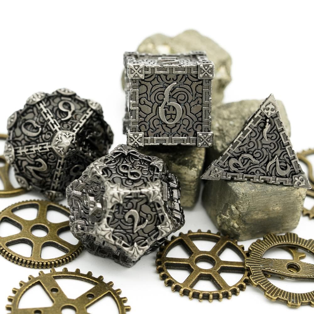 Metal Dice | "Dagger of Venom" Brushed Silver | Set of 7