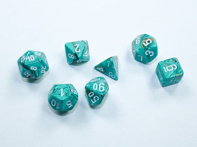 Chessex | Mini-hedral Dice Set | Acrylic | Marble Oxi-Copper/white (CHX 20403)
