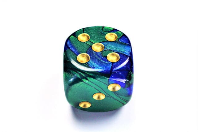 Chessex | 50mm d6 | Acrylic | Gemini Blue-Green/gold (CHX DG5036)