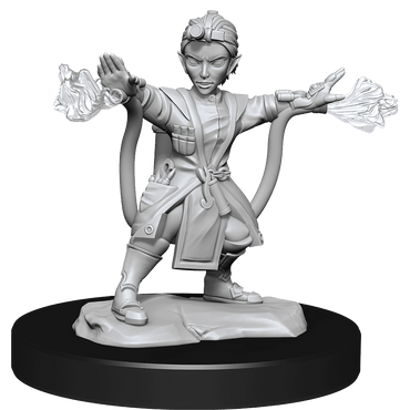 D&D Nolzurs Marvelous Unpainted Miniatures Gnome Artificer Female
