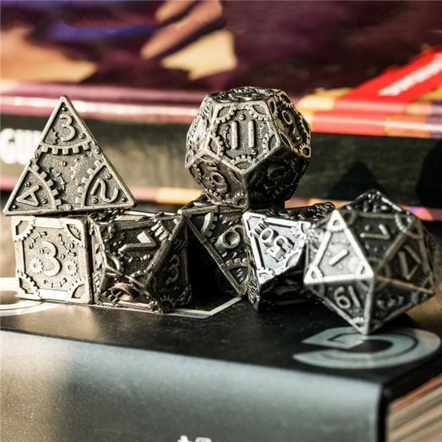 Metal Dice | "Grinding Gears" Silver | Set of 7